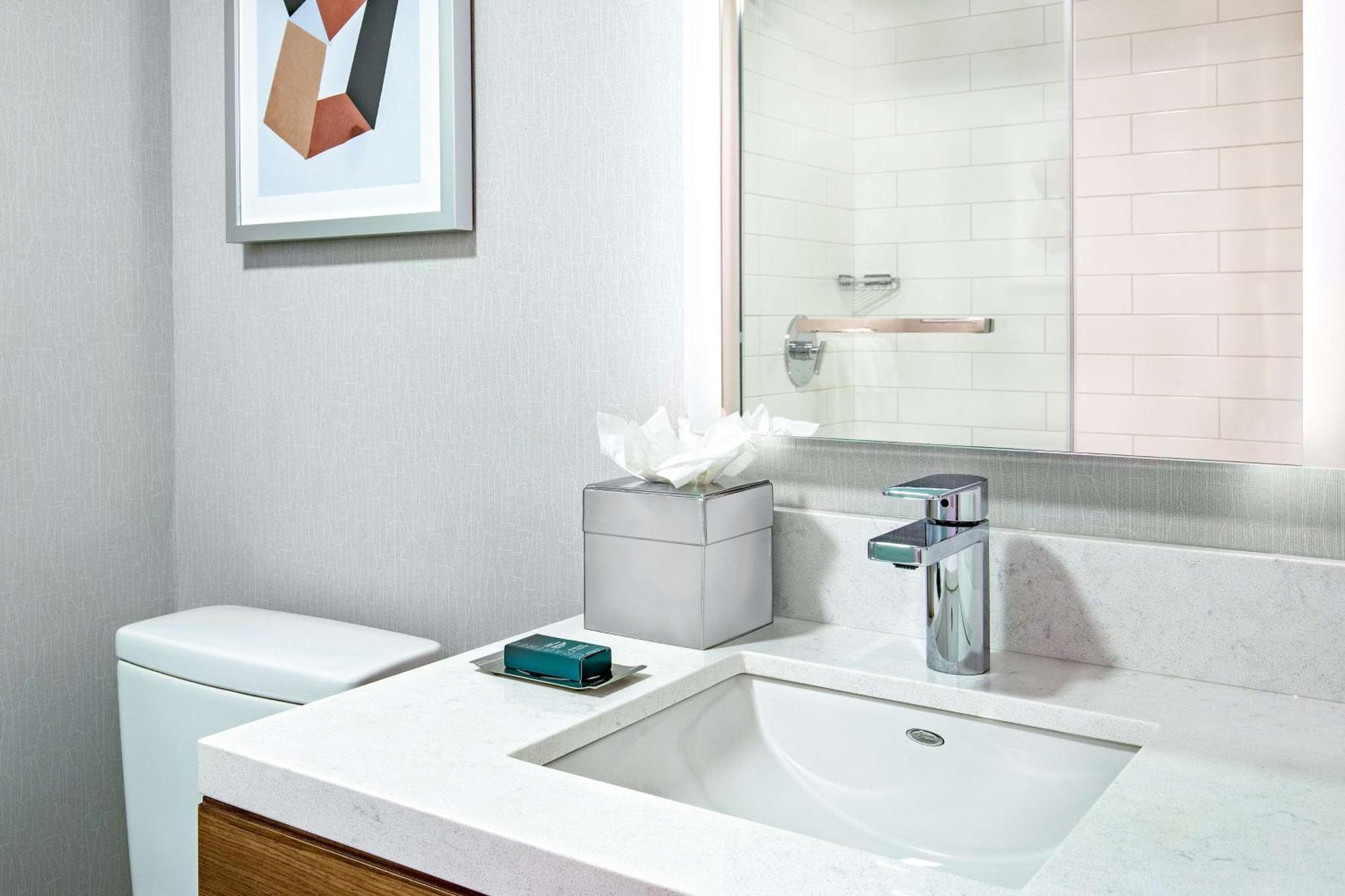 Doubletree By Hilton Boston/Westborough Hotell Exteriör bild