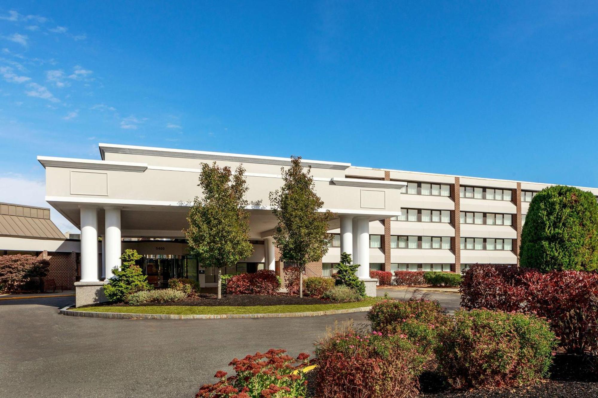 Doubletree By Hilton Boston/Westborough Hotell Exteriör bild